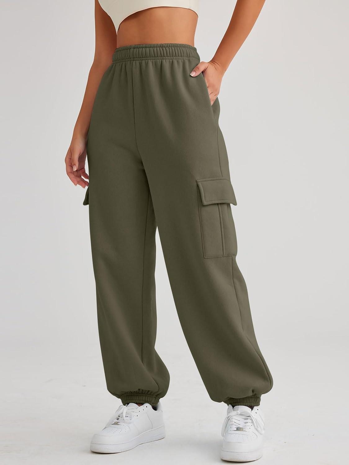 imageAUTOMET Womens Cargo Sweatpants Oversized Fleece Joggers Fall Fashion Outfits Y2k Clothes 2025 with PocketsArmygreen